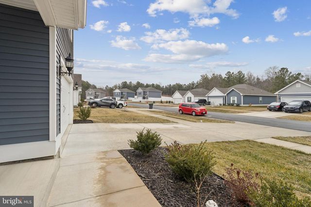 17063 ROLLINS RD, Bowling Green, VA 22427