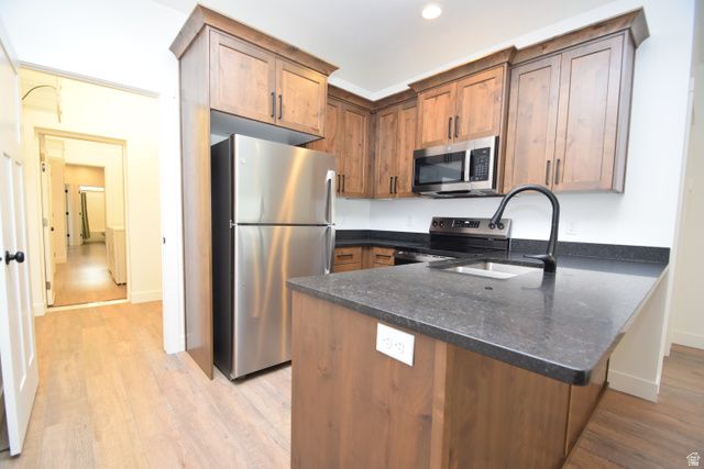118 W 1100 N, Harrisville, UT 84404