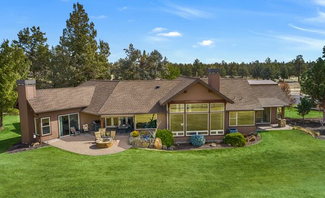 64146 Pioneer Loop, Bend, OR 97701