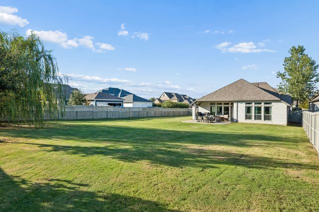 2621 Woodhill Way, Northlake, TX 76247