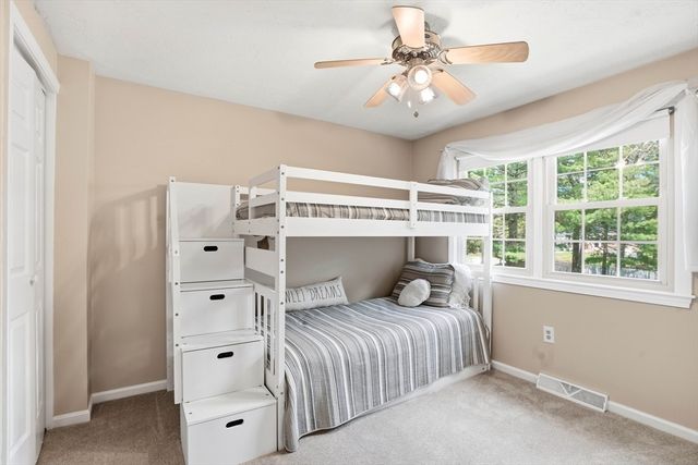 10 Amy Ln, Plymouth, MA 02360