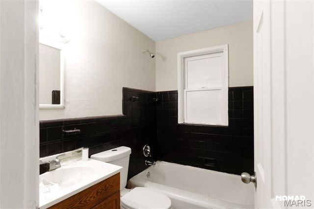 8135 Bloom Drive, St Louis, MO 63114