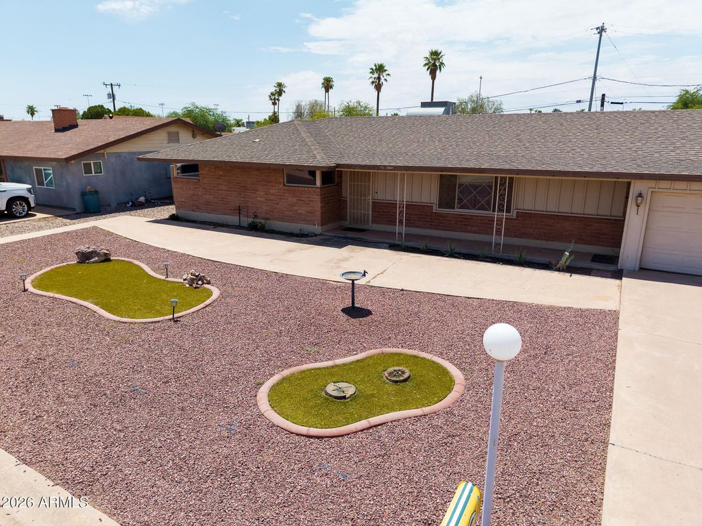 303 E MARKLEY Drive, Casa Grande, AZ 85122 — photo 4