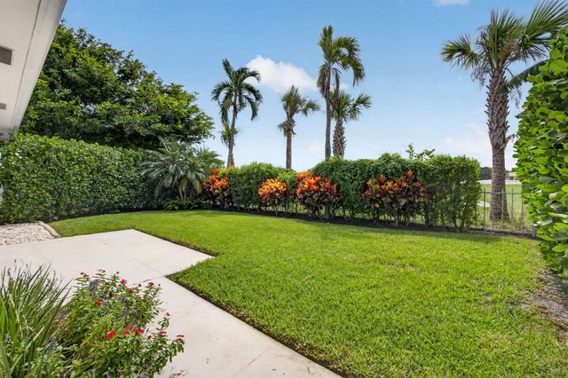 1205 Gator Trail, West Palm Beach, FL 33409
