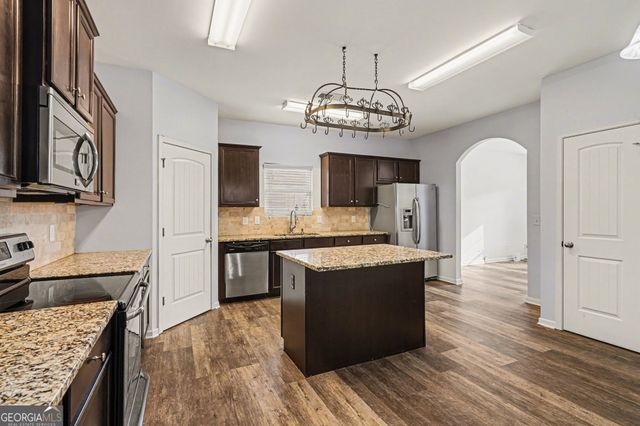 444 Westridge Circle, Dallas, GA 30132