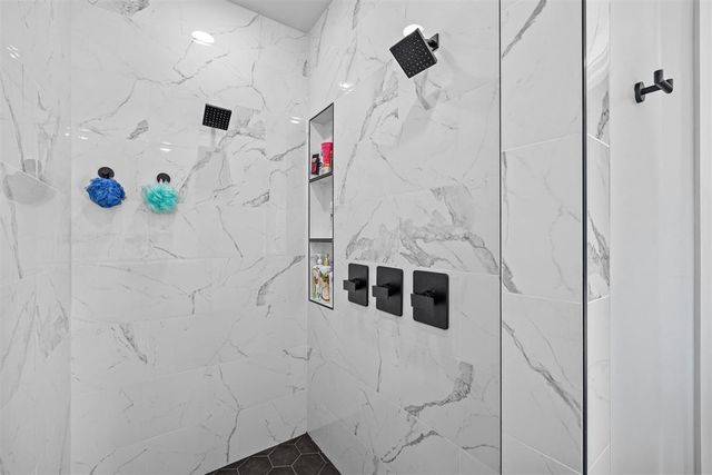 2001 Sky Trail Circle, Blanchard, OK 73010