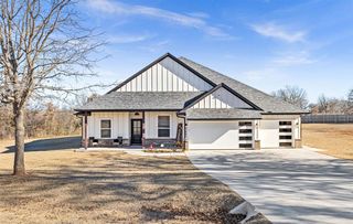 2001 Sky Trail Circle, Blanchard, OK 73010