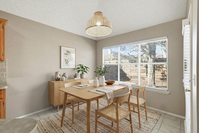 739 Thousand Oaks Drive, Lake Dallas, TX 75065