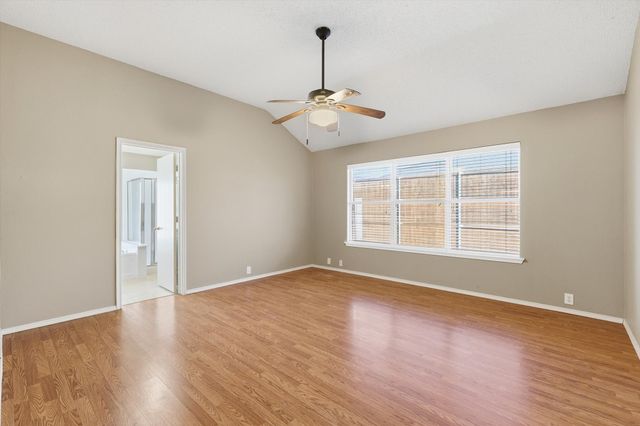 739 Thousand Oaks Drive, Lake Dallas, TX 75065