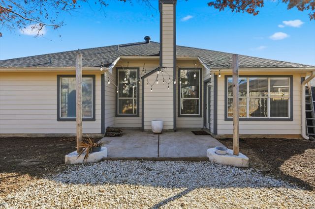 739 Thousand Oaks Drive, Lake Dallas, TX 75065