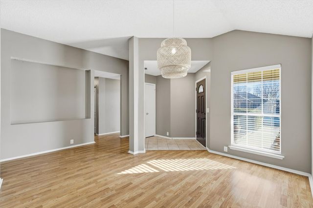 739 Thousand Oaks Drive, Lake Dallas, TX 75065