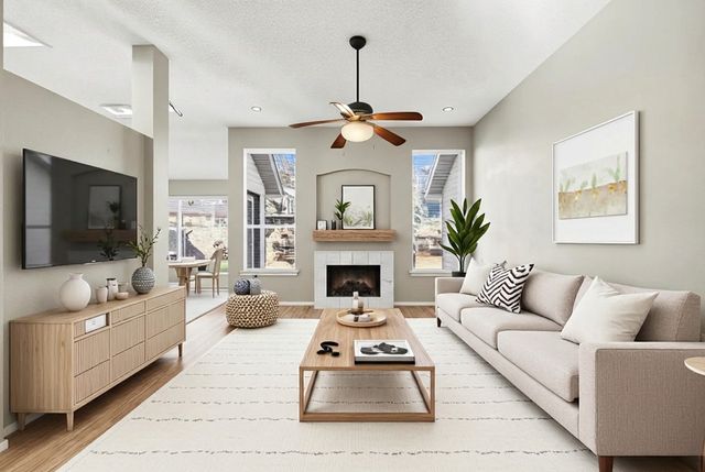 739 Thousand Oaks Drive, Lake Dallas, TX 75065