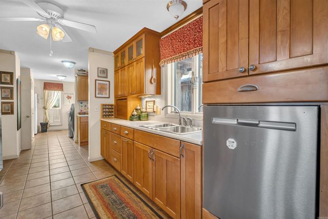 9 W Winthrop Road, Morrilton, AR 72110