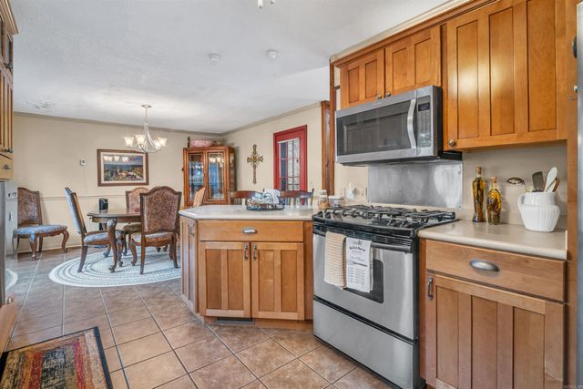 9 W Winthrop Road, Morrilton, AR 72110