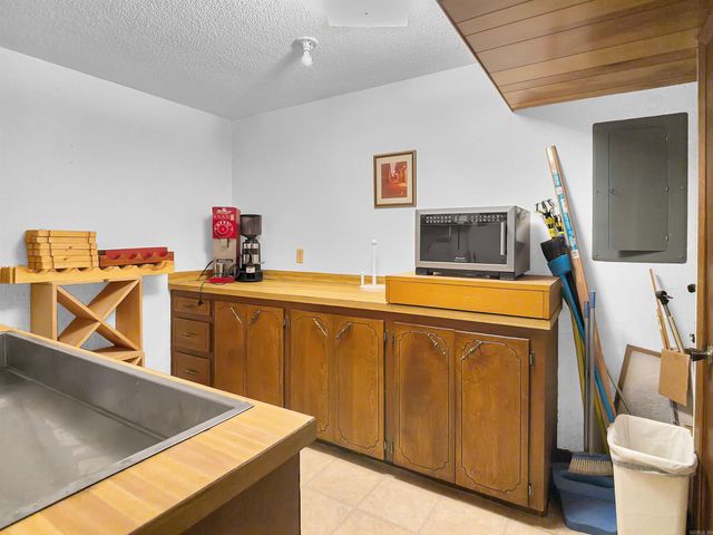 9 W Winthrop Road, Morrilton, AR 72110