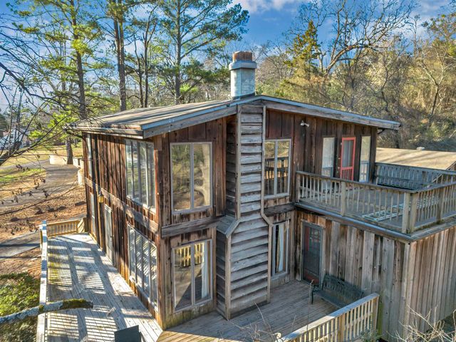 9 W Winthrop Road, Morrilton, AR 72110