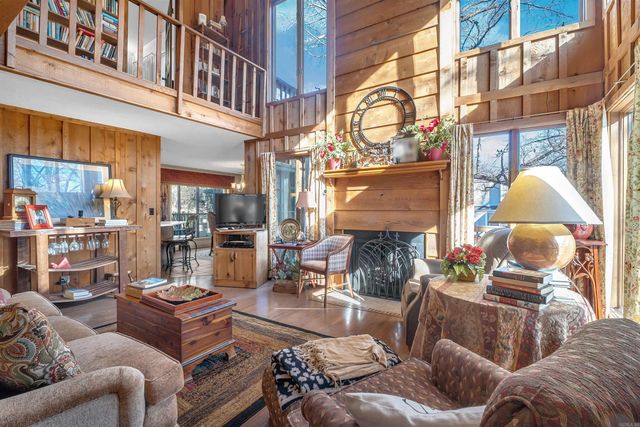 9 W Winthrop Road, Morrilton, AR 72110