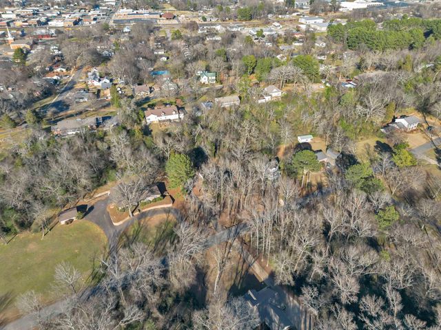 9 W Winthrop Road, Morrilton, AR 72110