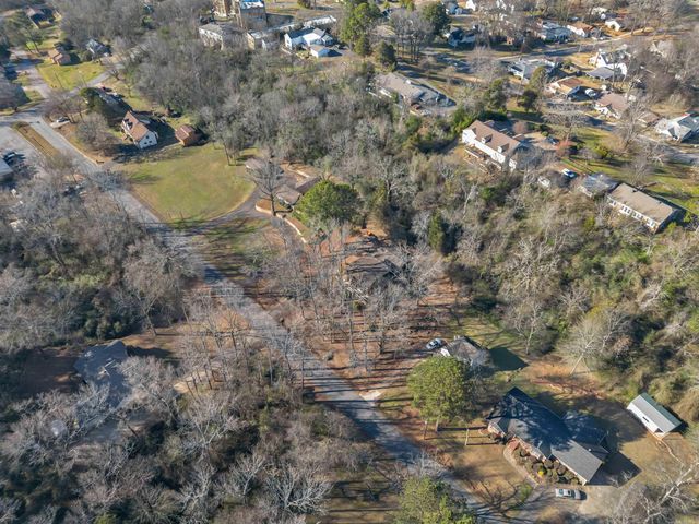 9 W Winthrop Road, Morrilton, AR 72110