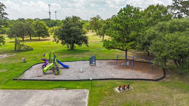 1103 Pecan Circle, Seabrook, TX 77586