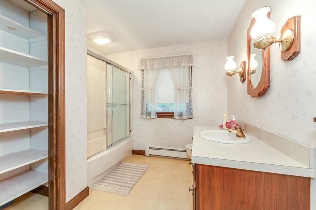 1 Currier Road, Pelham, NH 03076