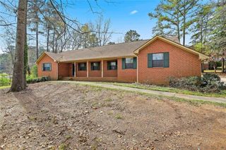 195 Deer Forest Trail, Fayetteville, GA 30214
