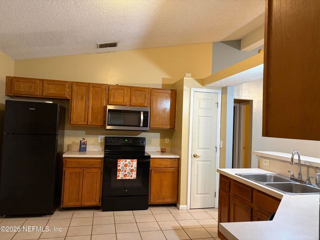8280 ROCKY CREEK Drive, Jacksonville, FL 32244