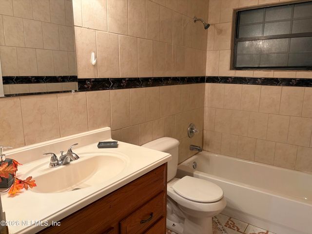 8280 ROCKY CREEK Drive, Jacksonville, FL 32244