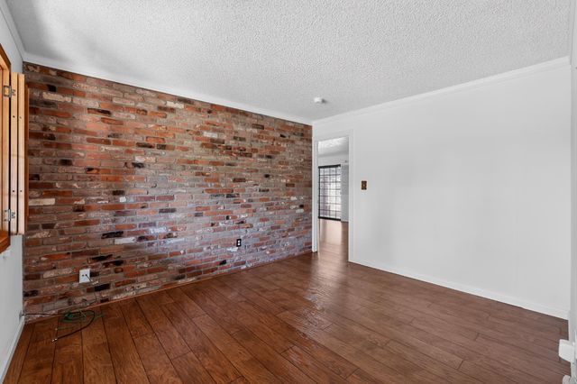 31 Cavalcade Cir, Sacramento, CA 95831