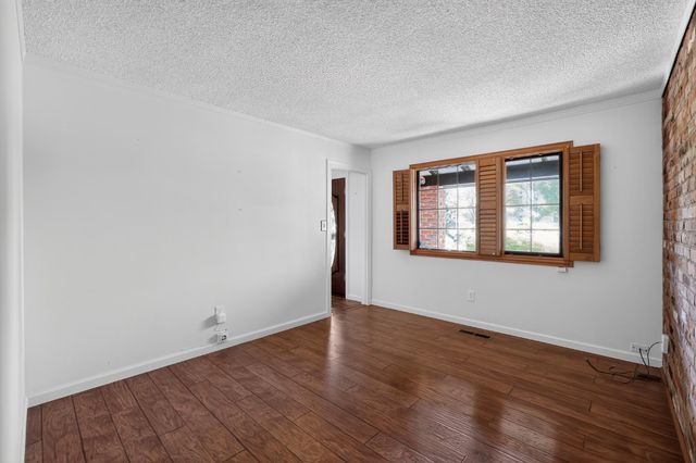 31 Cavalcade Cir, Sacramento, CA 95831