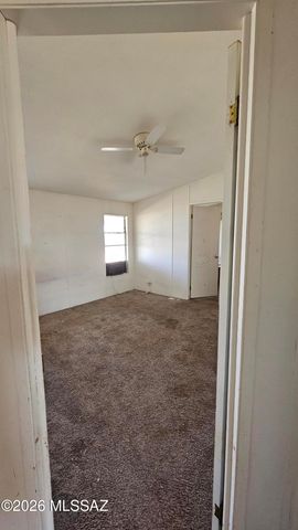 7983 N Team Roper Road, Tucson, AZ 85743