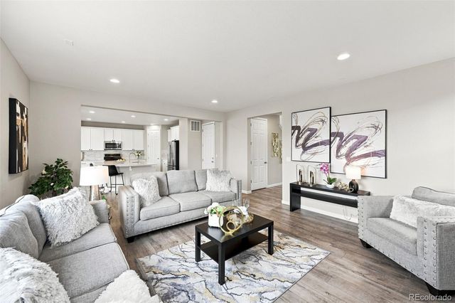 26713 E Indore Avenue, Aurora, CO 80016
