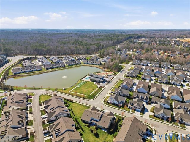 6815 Southwalk Hts, Moseley, VA 23120