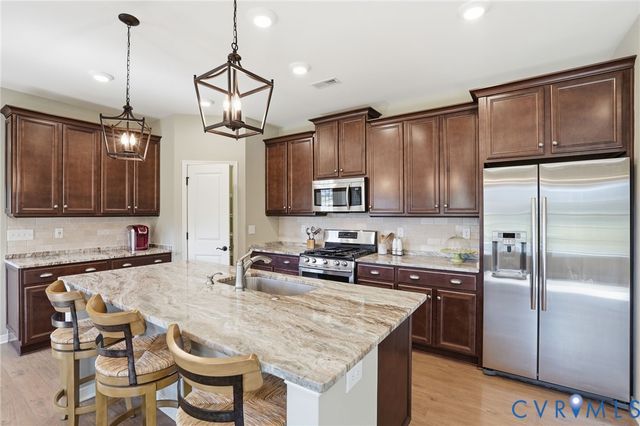 6815 Southwalk Hts, Moseley, VA 23120