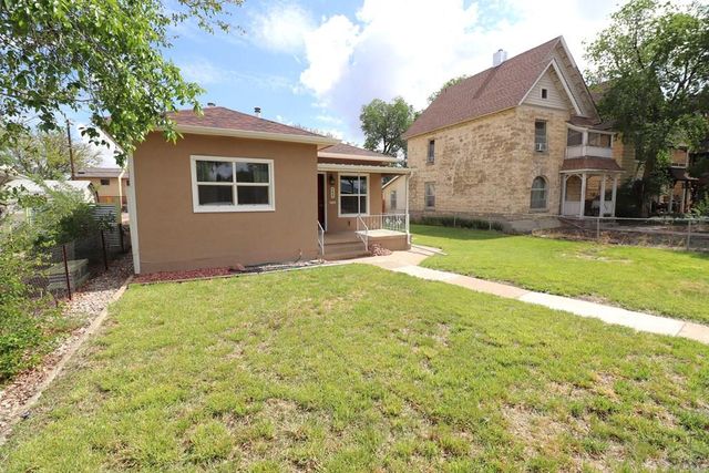 749 W Corona Ave, Pueblo, CO 81004