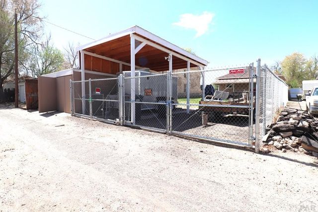 749 W Corona Ave, Pueblo, CO 81004