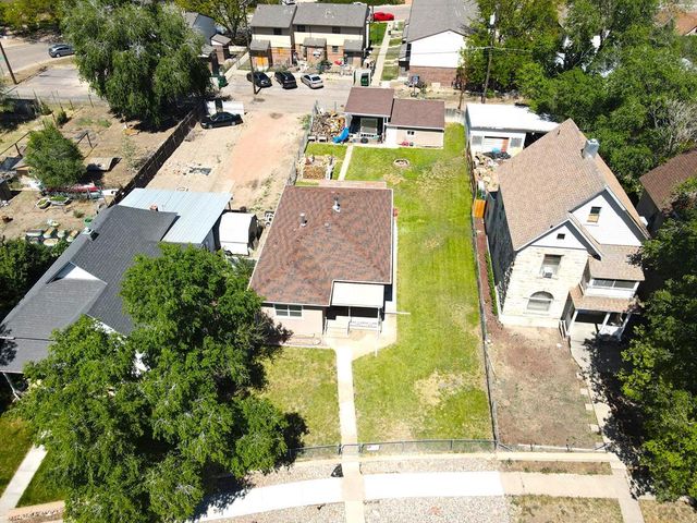 749 W Corona Ave, Pueblo, CO 81004