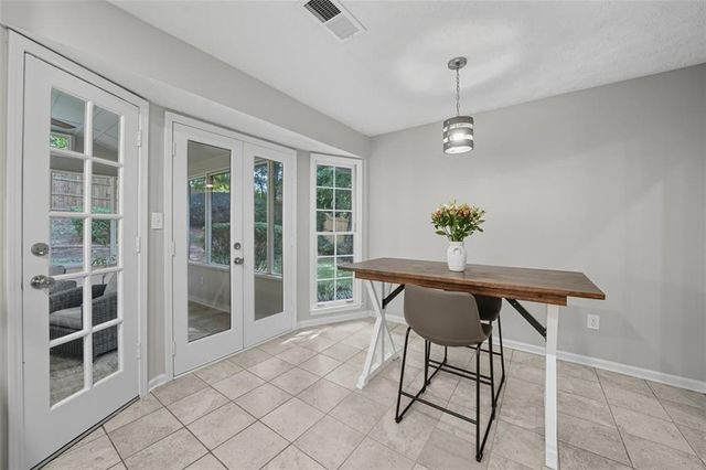 3894 Dollar Circle, Suwanee, GA 30024