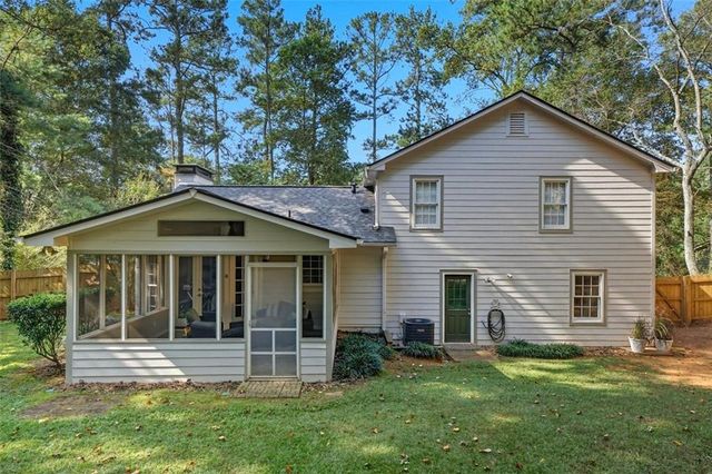 3894 Dollar Circle, Suwanee, GA 30024