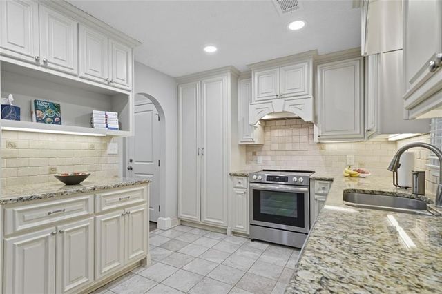 3894 Dollar Circle, Suwanee, GA 30024