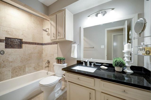 3023 Sam Houston Drive, Sugar Land, TX 77479