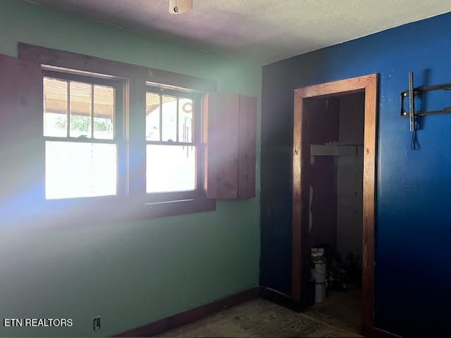 116 Spencer Drive, Harriman, TN 37748