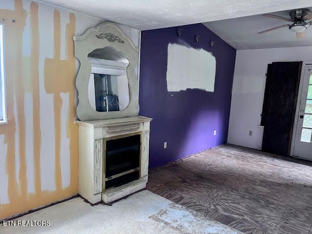 116 Spencer Drive, Harriman, TN 37748