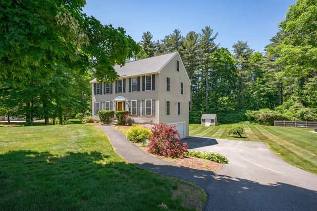 10 Golden Brook Road, Windham, NH 03087
