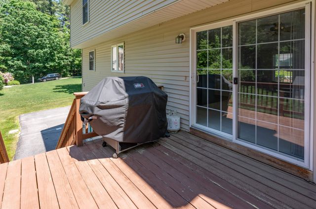 10 Golden Brook Road, Windham, NH 03087