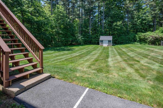 10 Golden Brook Road, Windham, NH 03087