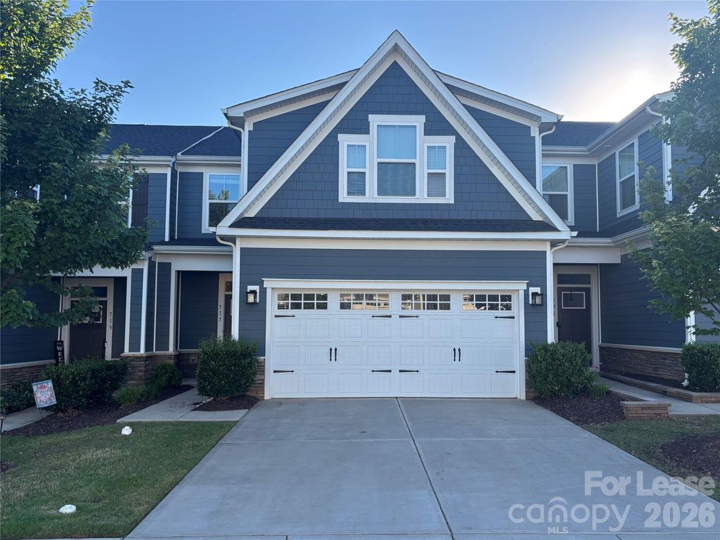 717 Hazel Way, Denver, NC 28037