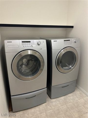 8294 Sorrel Street, Las Vegas, NV 89139