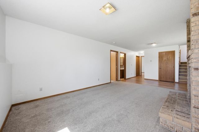 1908 20th Avenue S, Fargo, ND 58103