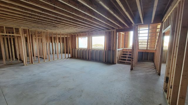 1812 NE Pine Lake Circle, Ankeny, IA 50021